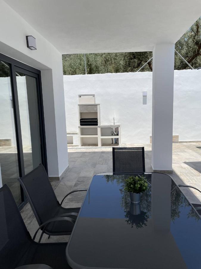 Villa La Fuente Mondrón Exteriér fotografie